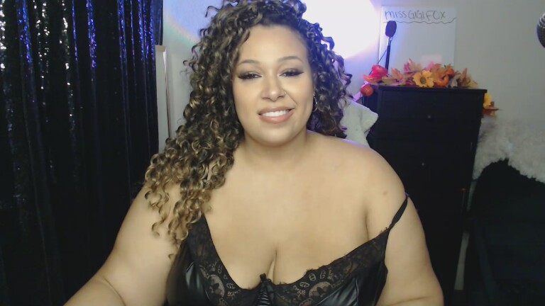 SuccubusMissGigiFox's Streamate show and profile