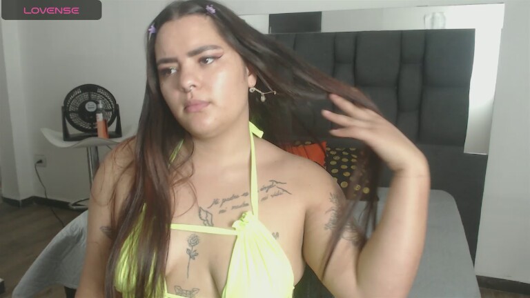 natacha69tylor's Streamate show and profile