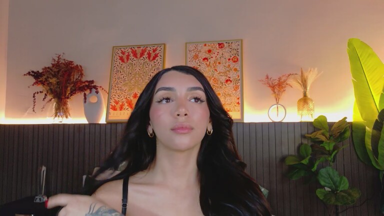 JadeGrantt's Streamate show and profile