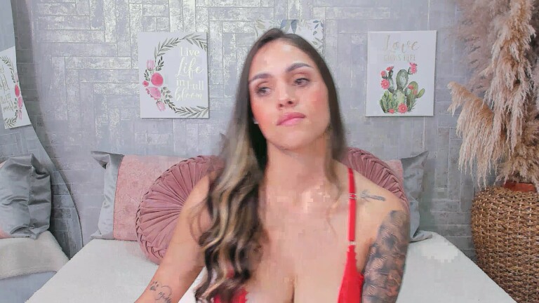 SaraBacker's Streamate show and profile