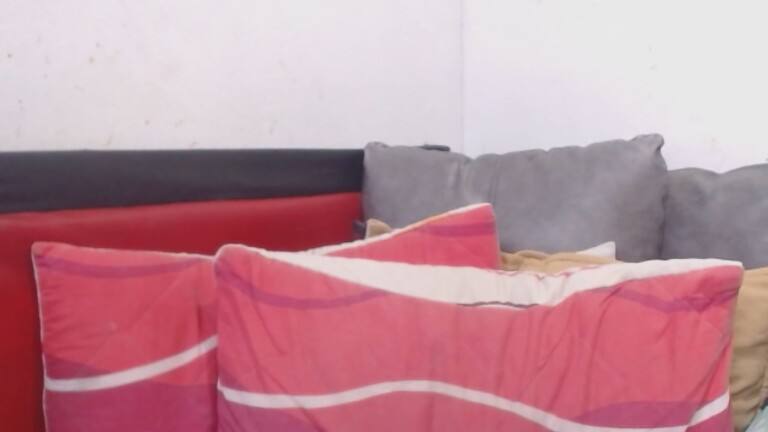 Hanna_Grayy18's Streamate show and profile