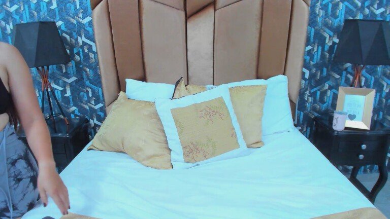 BrandiFire's Streamate show and profile