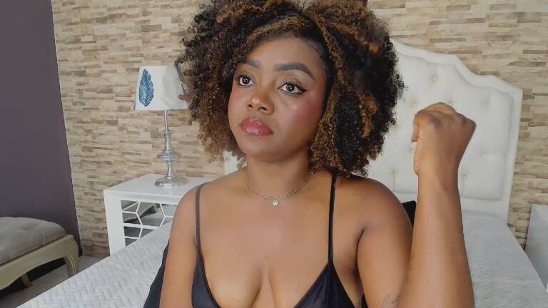 KarinaScandon's Streamate show and profile