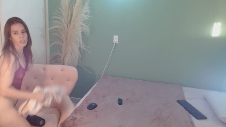 Krisfetish's Streamate show and profile