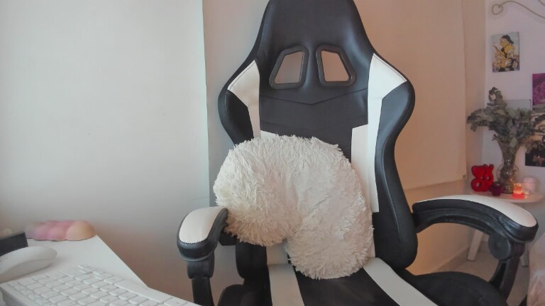 agaataa's Streamate show and profile