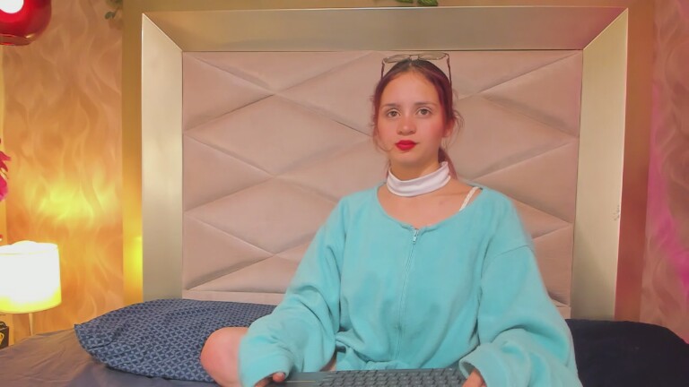 LeslyGraay's Streamate show and profile