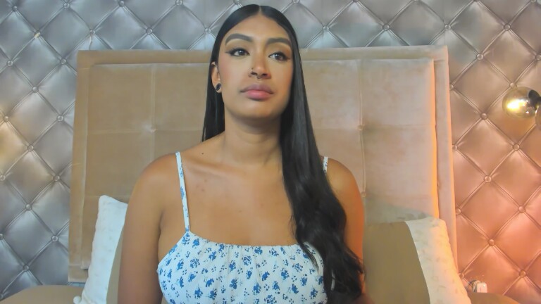 Emmily_Coopers's Streamate show and profile