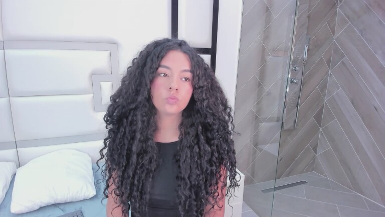 SalomeMachado's Streamate show and profile