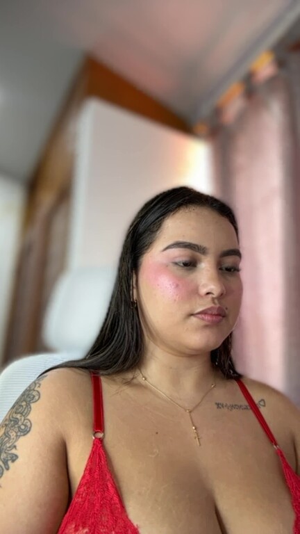 Evelin_Lombardi's Streamate show and profile