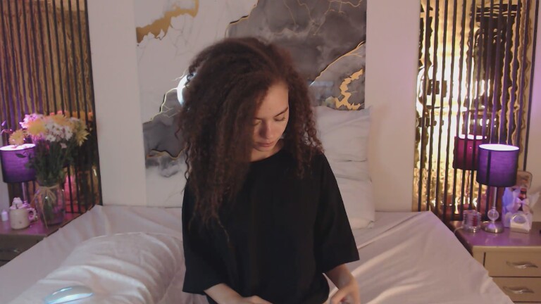 MiticaBrenner's Streamate show and profile