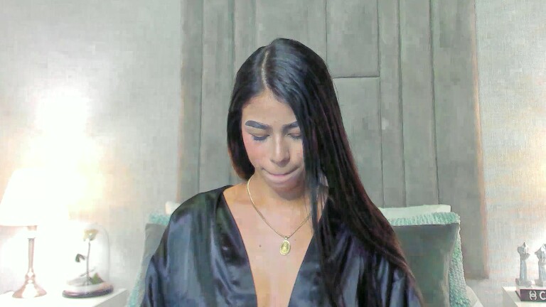 ZairaAbad's Streamate show and profile