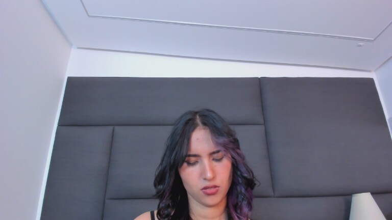 SamanthaLevy's Streamate show and profile