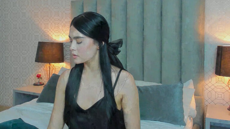 ValeniaMoore's Streamate show and profile