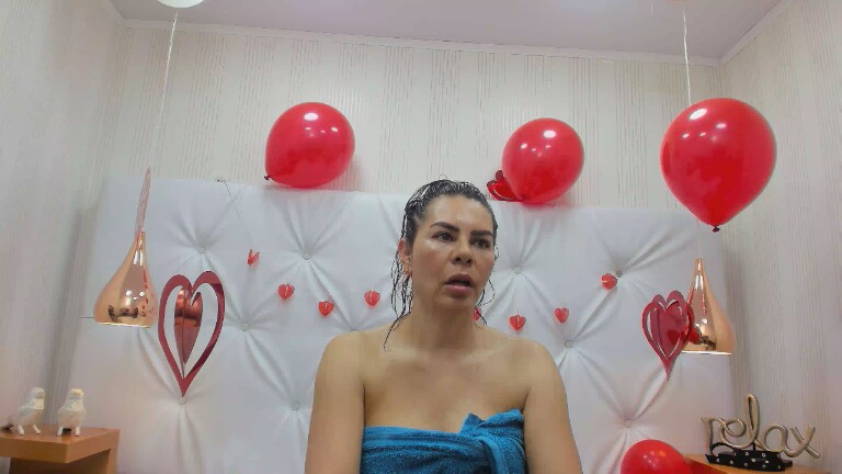 OrianaLaurent's Streamate show and profile