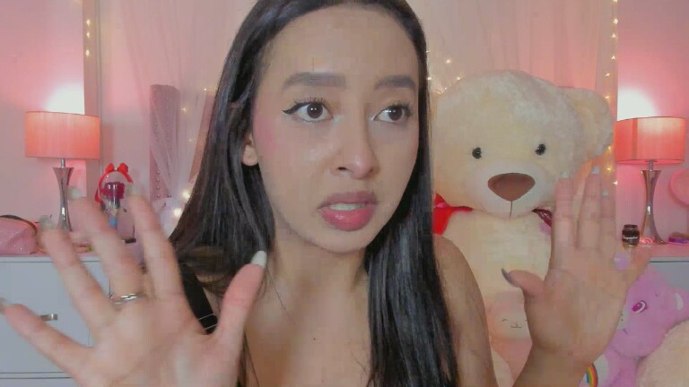 AlexandraWinterr's Streamate show and profile