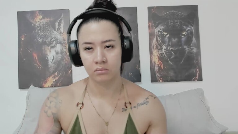 AngelMartins's Streamate show and profile