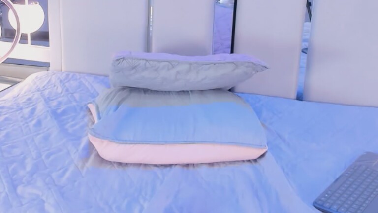 CaliopeRoux's Streamate show and profile