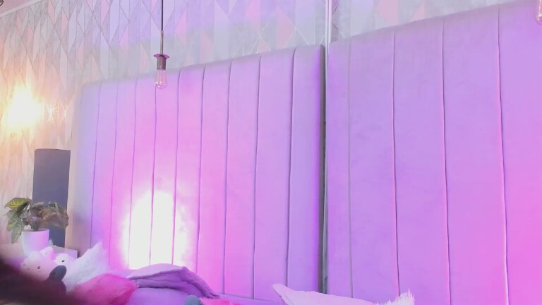 ZoeBell's Streamate show and profile