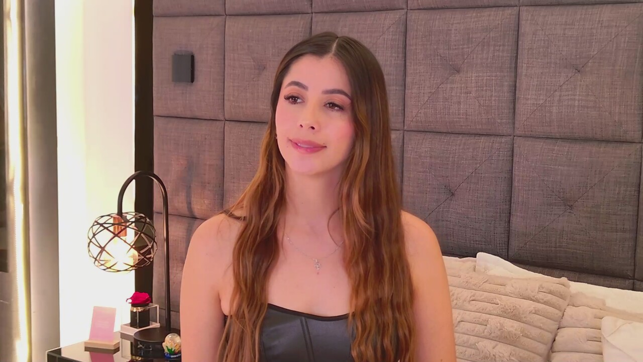 NinaVillalobos
