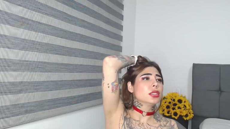 EmiliMontero's Streamate show and profile