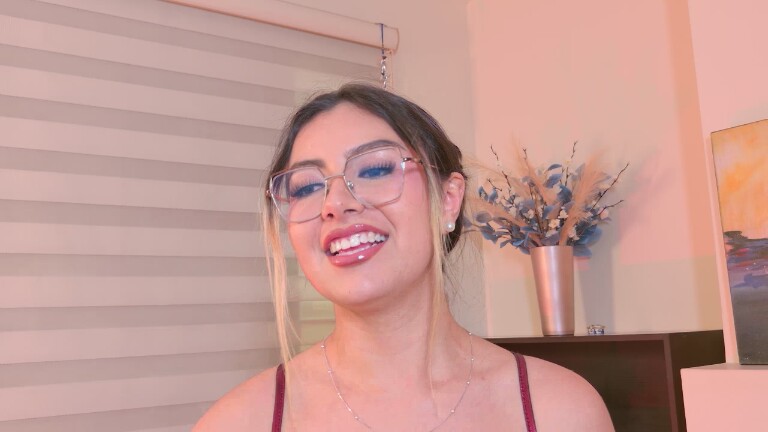 IsaRose's Streamate show and profile