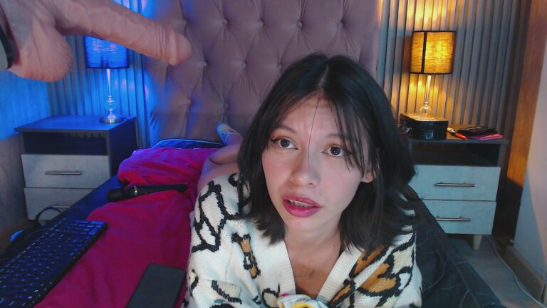 TATTYWILSON's Streamate show and profile