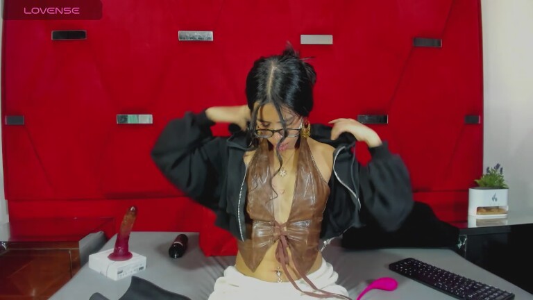 miahotcs's Streamate show and profile