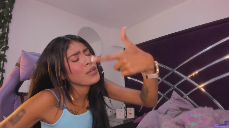 camilaht's Streamate show and profile