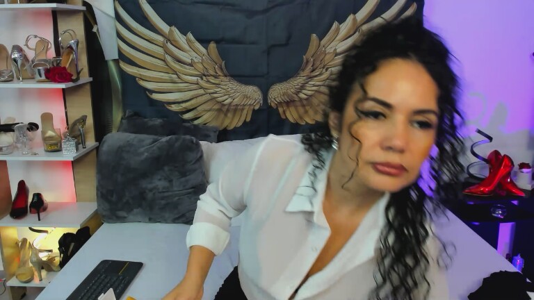 CatlinBouuvier's Streamate show and profile