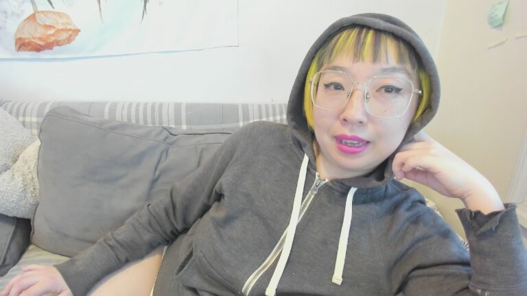 LuxGray's Streamate show and profile