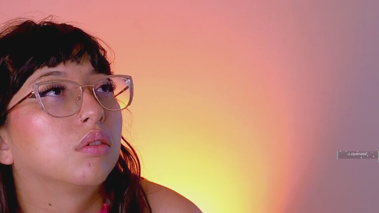 piaf_cute's Streamate show and profile