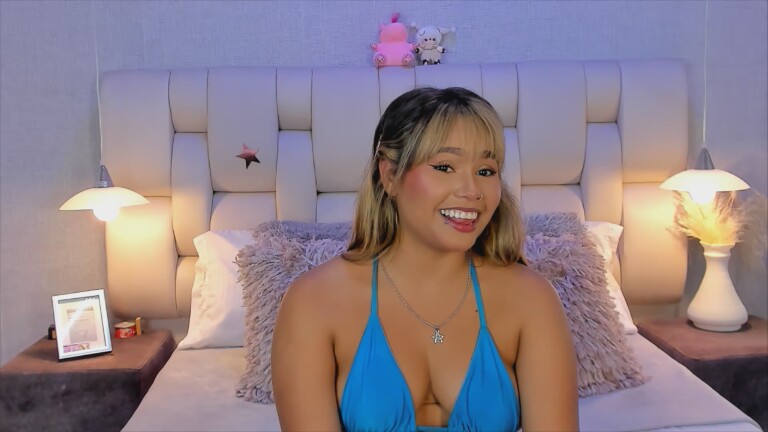 EmmaPrinncess's Streamate show and profile