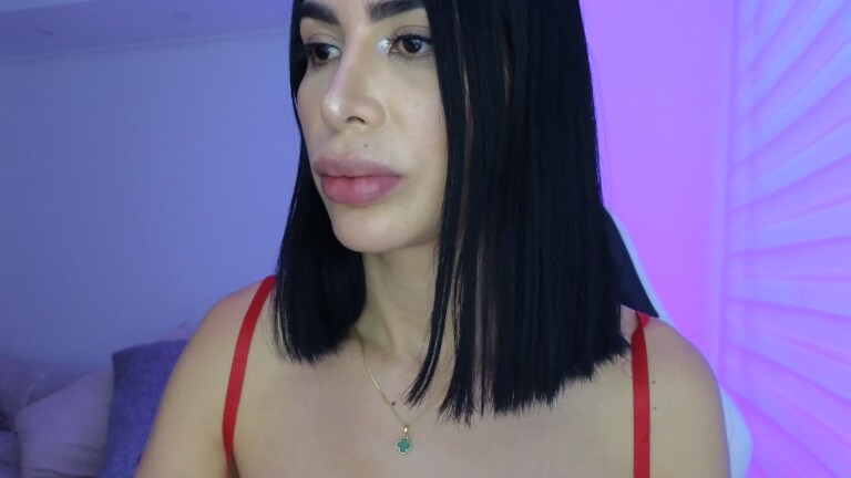 scarlettmorreti's Streamate show and profile