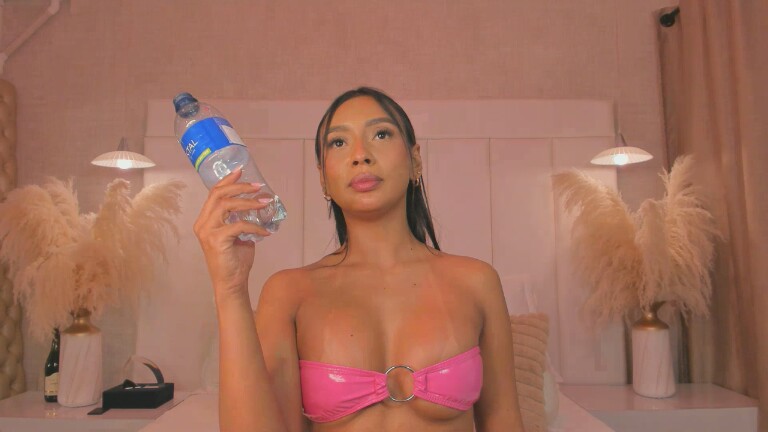 NikoJhon's Streamate show and profile