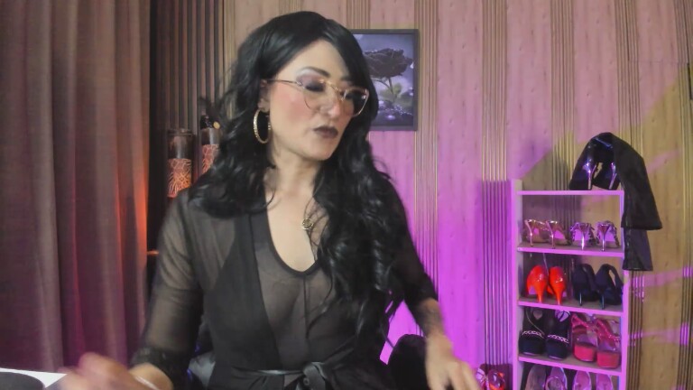 AdeleMour's Streamate show and profile