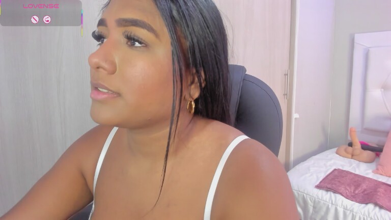 NicoleParker111's Streamate show and profile