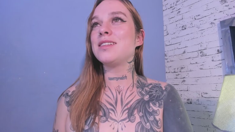 IzzChell's Streamate show and profile