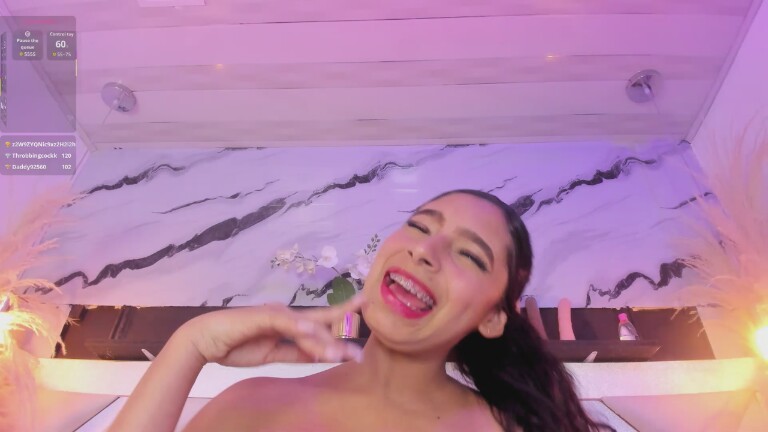 ZoeJohnson66's Streamate show and profile