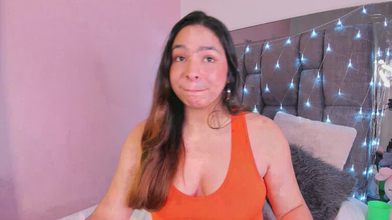 AnnaWhhitte's Streamate show and profile