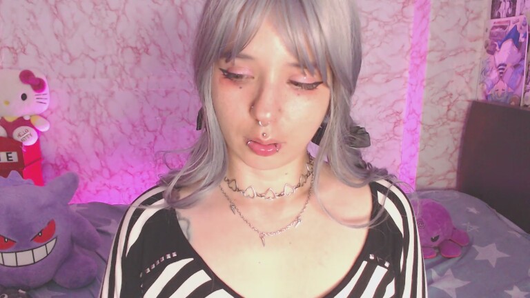 AriYokai's Streamate show and profile