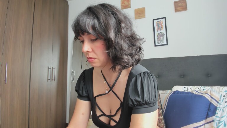 LoolaBrown's Streamate show and profile