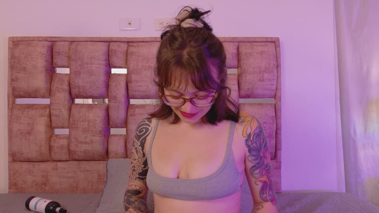 Isabella_Stewart's Streamate show and profile