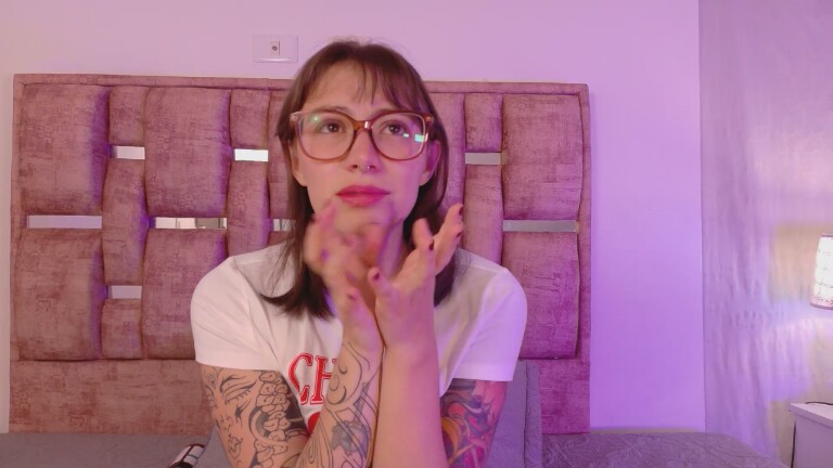 Isabella_Stewart's Streamate show and profile