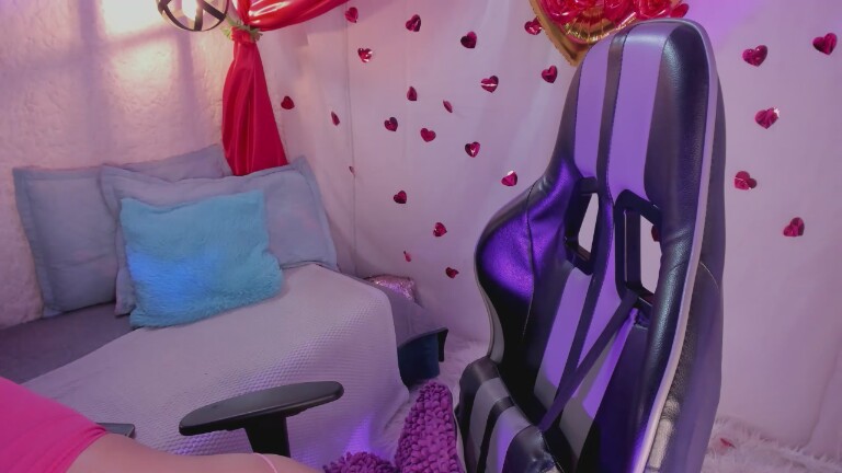 SashaThompsonn's Streamate show and profile