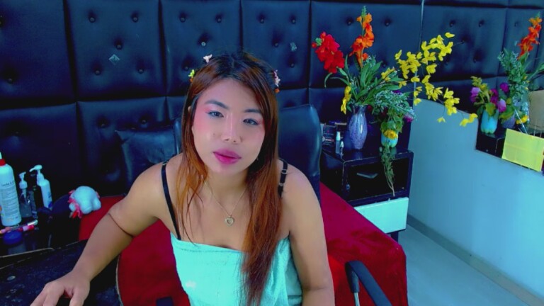 Cloelombard's Streamate show and profile