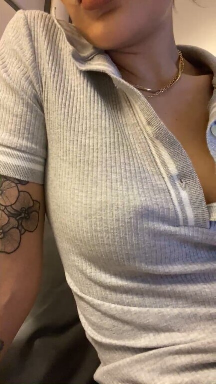 BrianaWells's Streamate show and profile