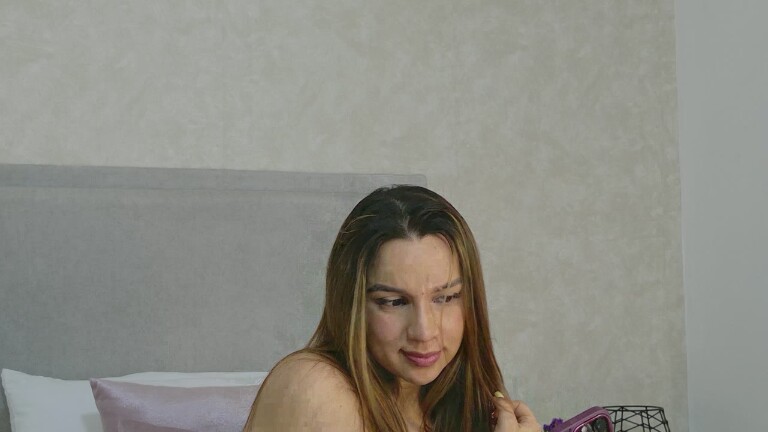 SerenityPeters's Streamate show and profile